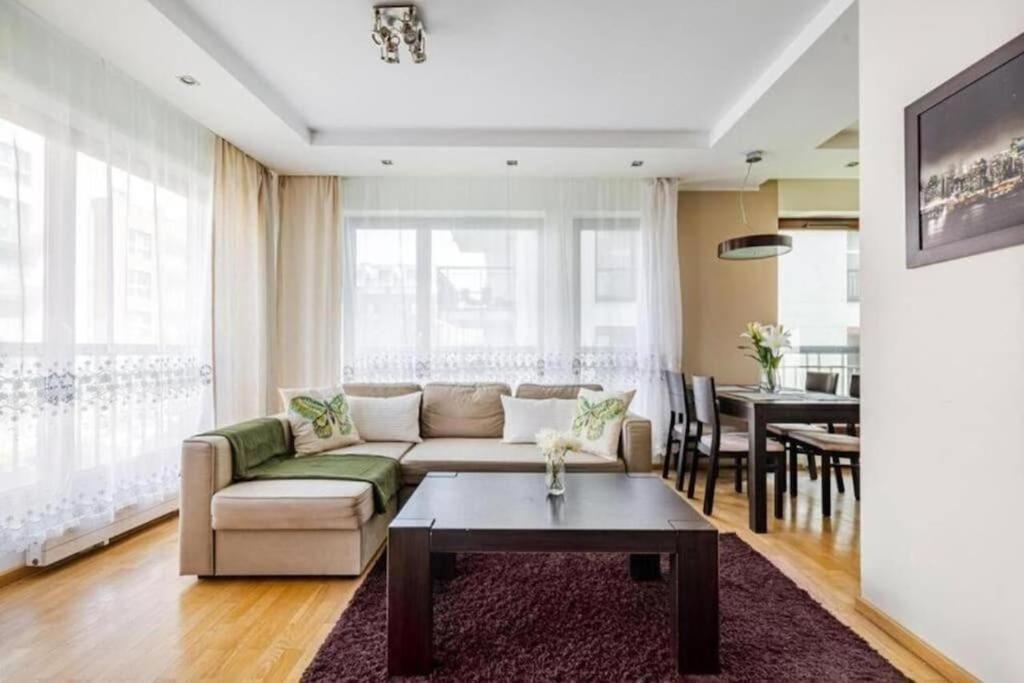 Central Apartments Gdansk& 1Sz7-46 ภายนอก รูปภาพ